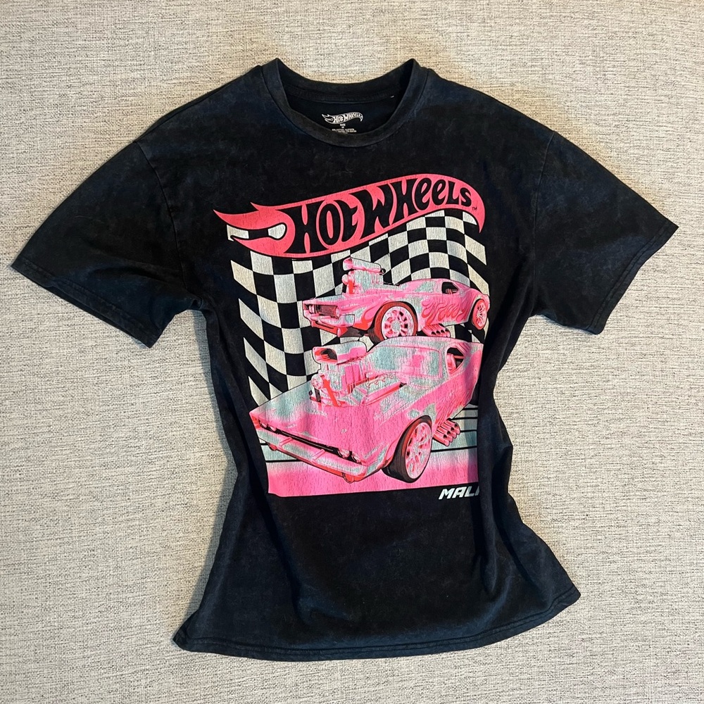 Hot Wheels Black T-Shirt - Picture 2 of 8